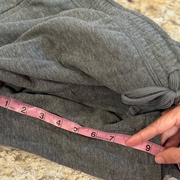 Eddie Bauer gray French Terry Bermuda Drawstring Shorts men’s size XXL - Picture 11 of 12